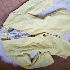 Gorgeous Yellow Blazer